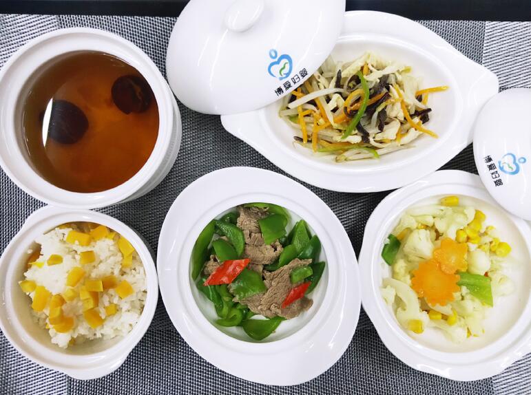 运城博爱妇婴医院在院内温馨举办台式营养·月子餐品鉴会